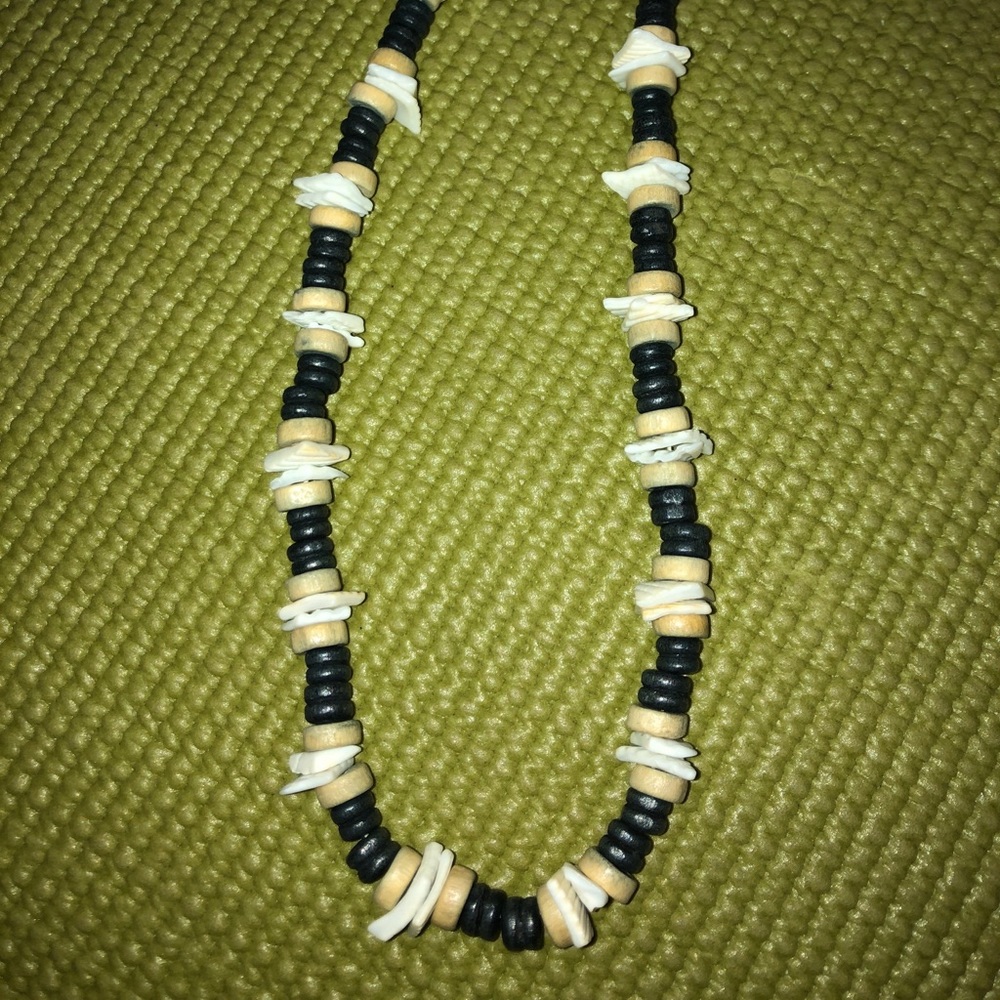 Seashell beach necklace